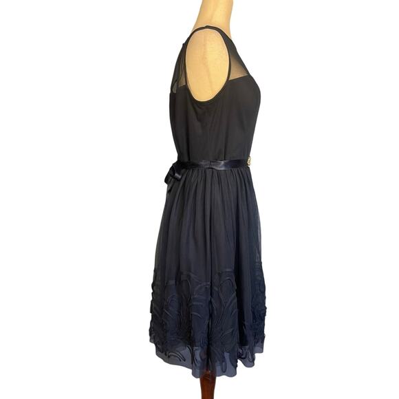Eliza J Sleeveless Illusion Neckline Belted Cocktail Dress Navy Large - Picture 8 of 12
